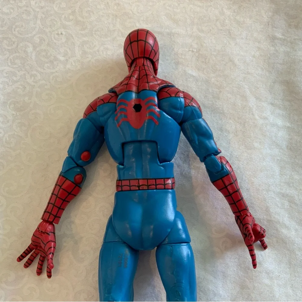 Hasbro Marvel Legends Infinite Series Spider- Man 6” Figure